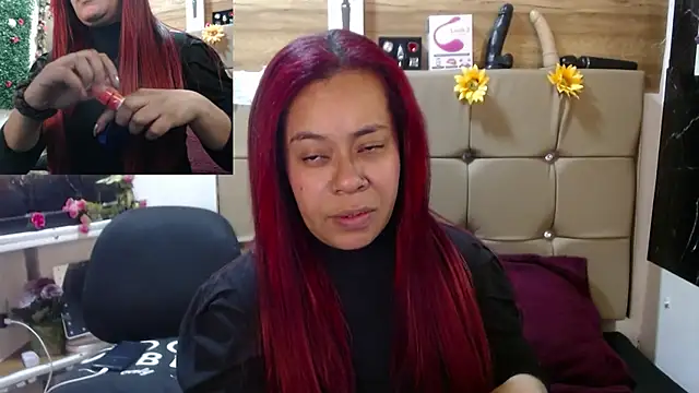 Snapshot of MIA__SPENCER chatting on 09/30/25, 05:18 MIA  SPENCER online show from 09/30/25, 05:18