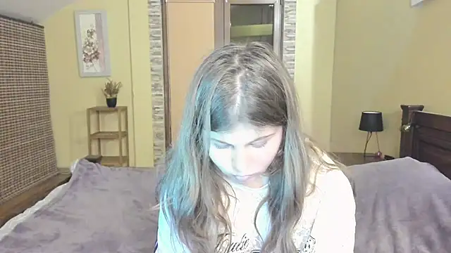 Lilly Jess online show from 10/18/25, 06:41