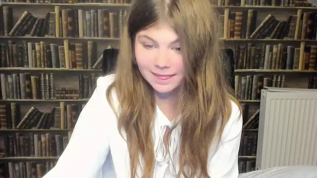 Lilly Jess online show from 11/09/25, 07:56