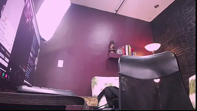 Matthewlodge online show from 09/15/25, 02:06