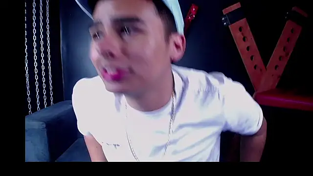 Matthewlodge online show from 10/14/25, 01:12