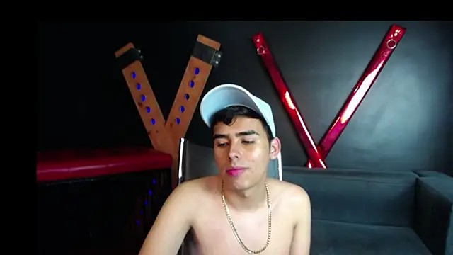 Matthewlodge online show from 10/26/25, 03:23