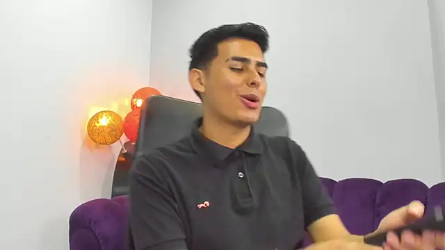 Matthewlodge online show from 11/10/25, 01:32