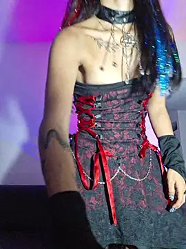 carolinerue online show from 11/03/25, 10:49