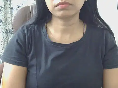 MISS SOMIYA online show from 04/18/26, 05:39