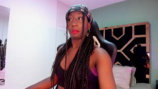 Madison Monroe  online show from 09/19/25, 11:33