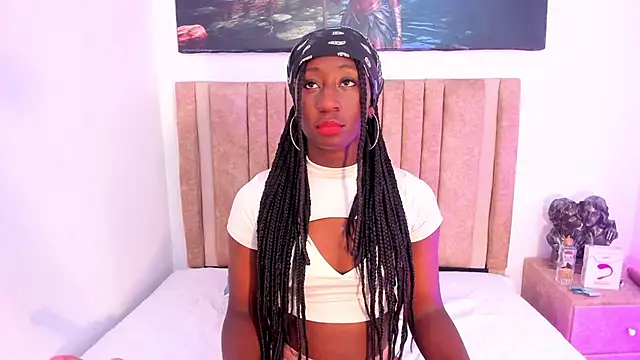 Madison Monroe  online show from 10/12/25, 04:55