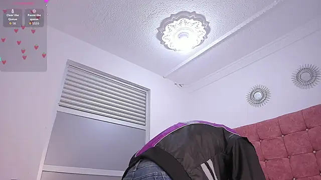 Teffy Cute  online show from 10/14/25, 05:47