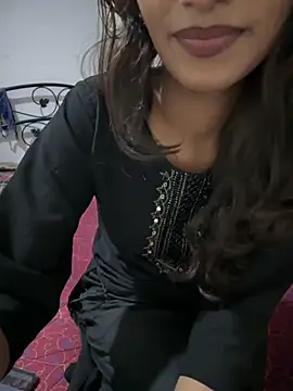 Snapshot of Drive_girl chatting on 09/29/25, 07:51 Drive girl online show from 09/29/25, 07:51