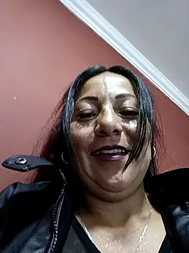 Misshot 01 online show from 10/26/25, 02:17