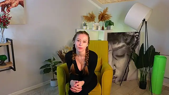 FlorettaLecy online show from 09/09/25, 05:12