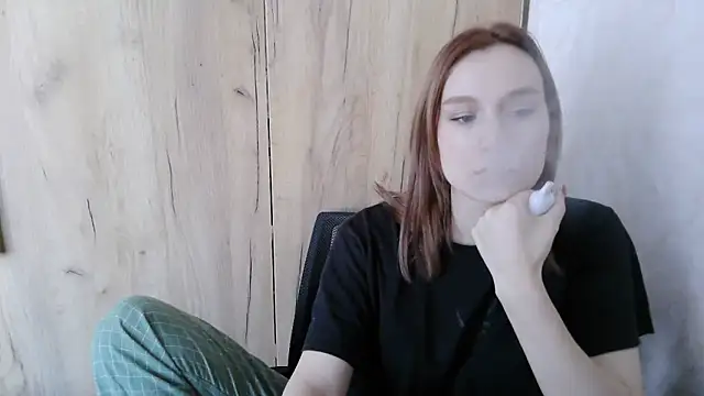 Snapshot of RegitGirlss chatting on 11/01/25, 12:07 RegitGirlss online show from 11/01/25, 12:07