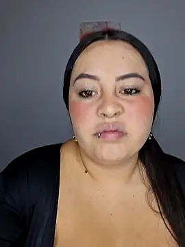 Snapshot of Stefaannii chatting on 09/14/25, 01:27 Stefaannii online show from 09/14/25, 01:27