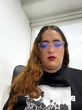 Snapshot of SussanMillerr_ chatting on 09/27/25, 09:31 SussanMillerr  online show from 09/27/25, 09:31