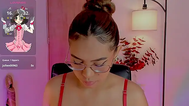 OxanaFedorova1- online show from 10/05/25, 03:10