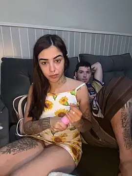 Bbzinha 18 online show from 11/04/25, 04:00