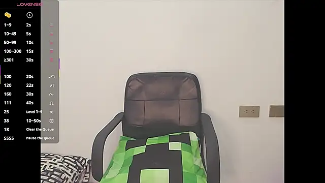 Isis Bladee online show from 06/11/26, 09:46
