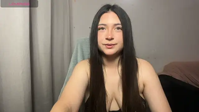 Snapshot of valentinauwu chatting on 01/09/26, 01:19 valentinauwu online show from 01/09/26, 01:19