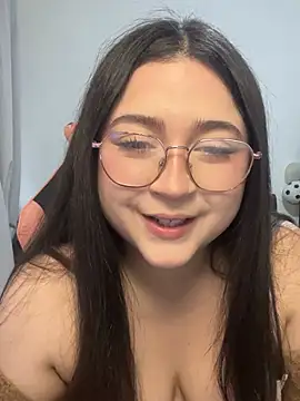 valentinauwu online show from 07/23/26, 07:45