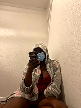 FindomQueenXo B online show from 09/13/25, 05:51