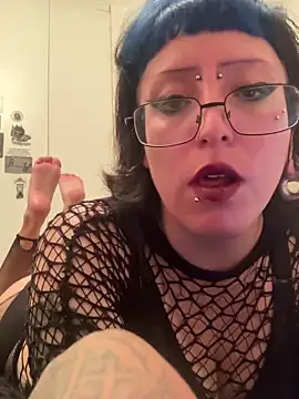 kinkydolly666 online show from 09/09/25, 07:52