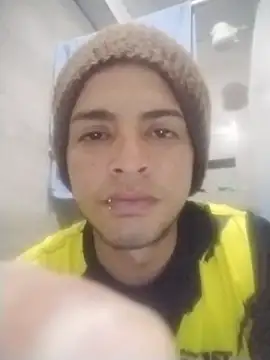 Snapshot of ThiagoFernandezChancay25 chatting on 10/26/25, 01:44 ThiagoFernandezChancay25 online show from 10/26/25, 01:44