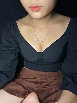 Thanh-18 online show from 09/10/25, 01:44