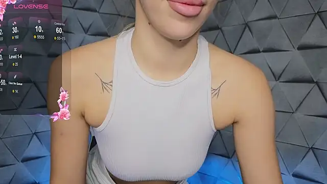 SofieSin online show from 09/17/25, 03:30