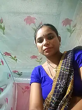 Snapshot of Notyriya7 chatting on 10/21/25, 10:21 Notyriya7 online show from 10/21/25, 10:21