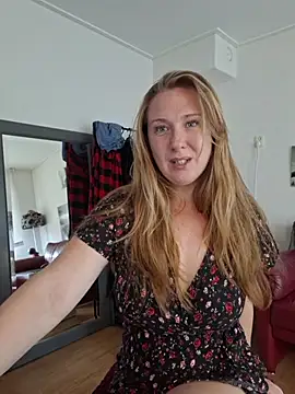 MazySunny online show from 07/10/26, 04:31