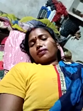 Snapshot of Cm_pooja chatting on 10/30/25, 09:37 Cm pooja online show from 10/30/25, 09:37