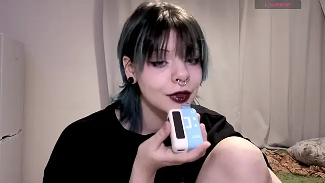 Alice Zev online show from 12/16/25, 06:40