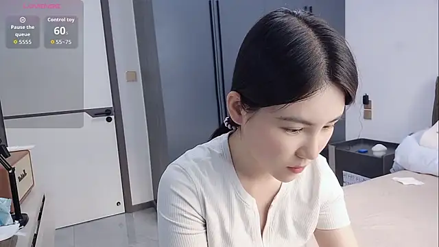 luckckcj online show from 11/17/25, 12:49