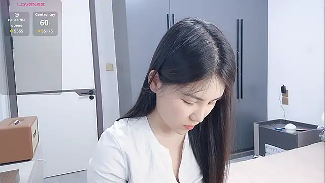 luckckcj online show from 11/30/25, 07:12