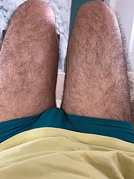 Snapshot of sunnu_97_ chatting on 10/14/25, 05:08 sunnu 97  online show from 10/14/25, 05:08