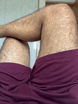 Snapshot of sunnu_97_ chatting on 10/16/25, 04:46 sunnu 97  online show from 10/16/25, 04:46