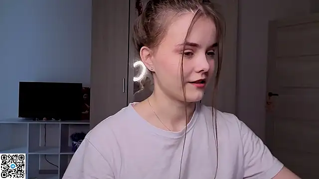 Snapshot of Dangerouss_Lady chatting on 09/14/25, 08:02 Dangerouss Lady online show from 09/14/25, 08:02