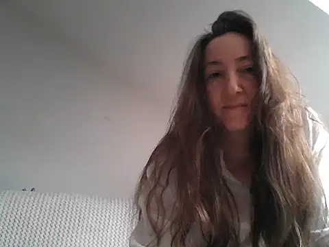 Snapshot of Valessya chatting on 05/16/26, 11:09 Valessya online show from 05/16/26, 11:09
