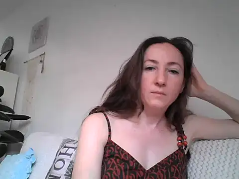 Snapshot of Valessya chatting on 06/16/26, 05:37 Valessya online show from 06/16/26, 05:37