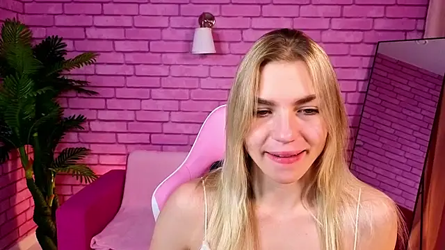 Margo Robbbie online show from 10/16/25, 01:06