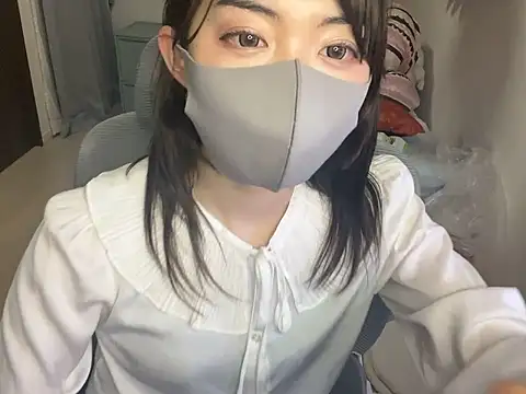 naginagisan online show from 06/11/26, 01:09