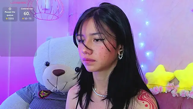 april bennett online show from 06/22/26, 01:30