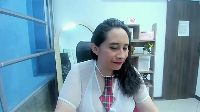 Snapshot of LeilaSmith_ chatting on 10/26/25, 12:22 LeilaSmith online show from 10/26/25, 12:22