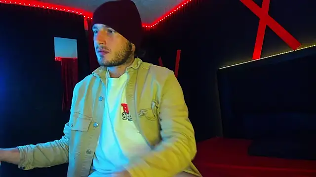 Snapshot of Angels21cm chatting on 09/16/25, 05:30 Angels21cm online show from 09/16/25, 05:30