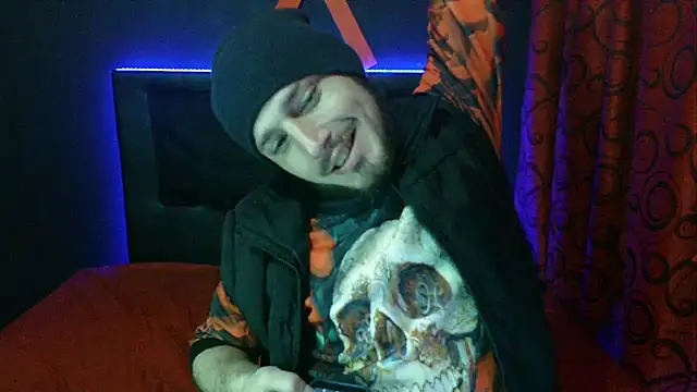 Snapshot of Angels21cm chatting on 10/09/25, 04:43 Angels21cm online show from 10/09/25, 04:43