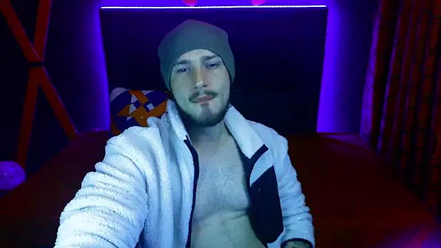 Snapshot of Angels21cm chatting on 10/10/25, 04:33 Angels21cm online show from 10/10/25, 04:33