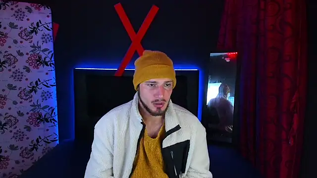 Snapshot of Angels21cm chatting on 10/16/25, 03:18 Angels21cm online show from 10/16/25, 03:18