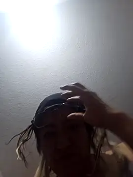 zael1986 online show from 09/26/25, 11:09