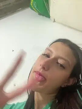 Caroline daring online show from 06/12/26, 03:05