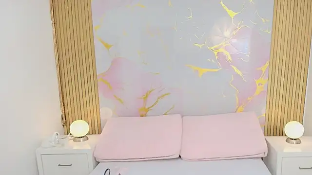 AlishaDixon online show from 10/02/25, 11:50